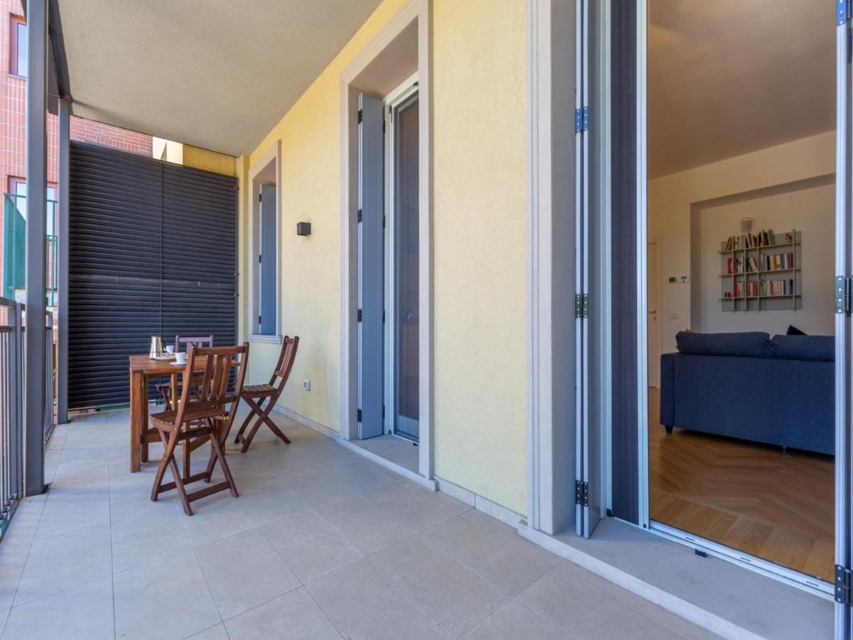 The Best Rent - Spacious Three-Bedroom Apartment With Terrace Milano Eksteriør billede