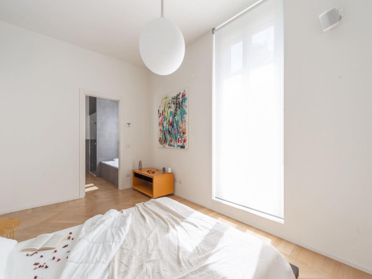 The Best Rent - Spacious Three-Bedroom Apartment With Terrace Milano Eksteriør billede